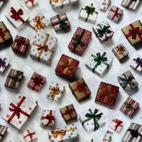 Tecido Natal Popeline Prendas 3D 1.50m largura Tecido Natal Popeline Prendas 3D 1.50m largura